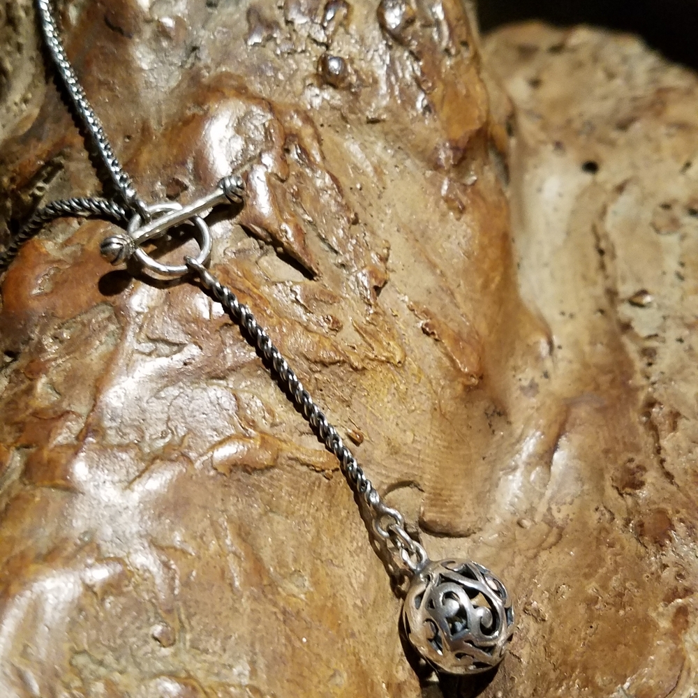 Retired Silpada .925 Sterling Silver Filigree Ball Necklace